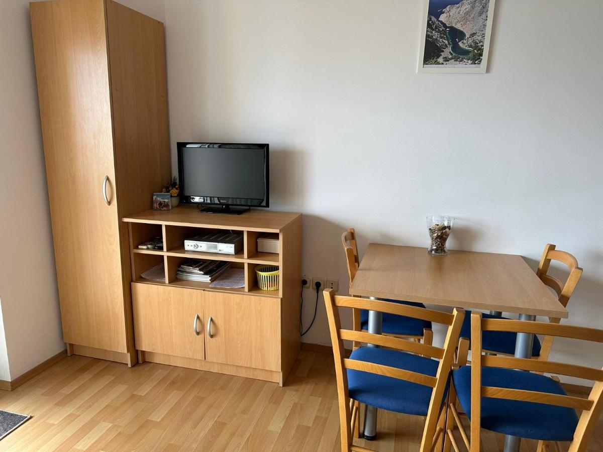 Apartmani Karlobag Exteriér fotografie