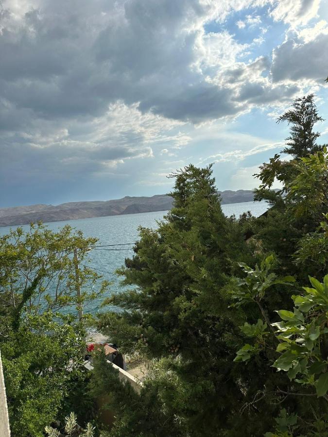 Apartmani Karlobag Exteriér fotografie