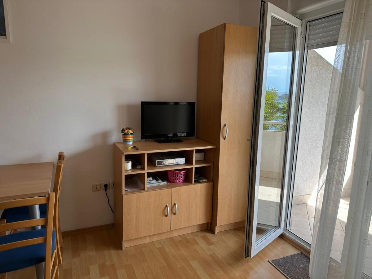 Apartmani Karlobag Exteriér fotografie