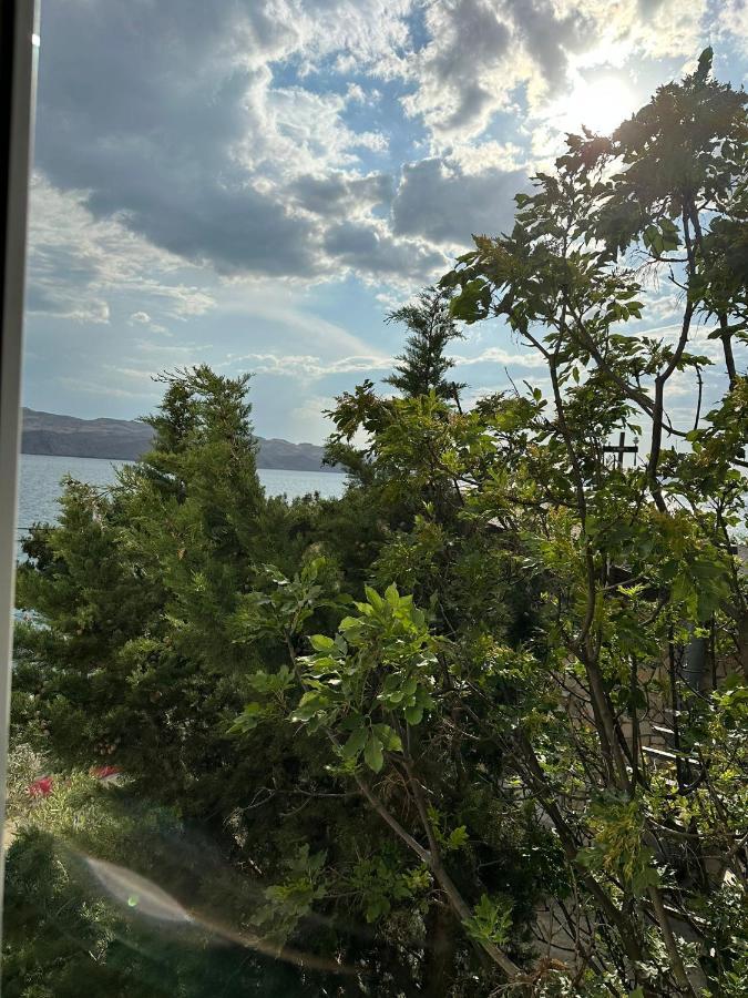 Apartmani Karlobag Exteriér fotografie