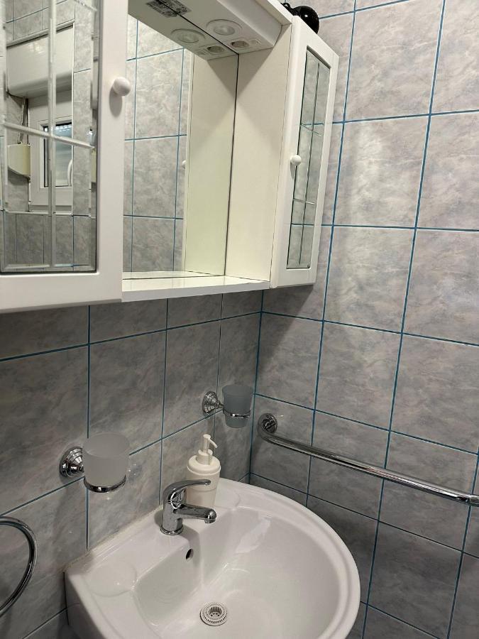 Apartmani Karlobag Exteriér fotografie